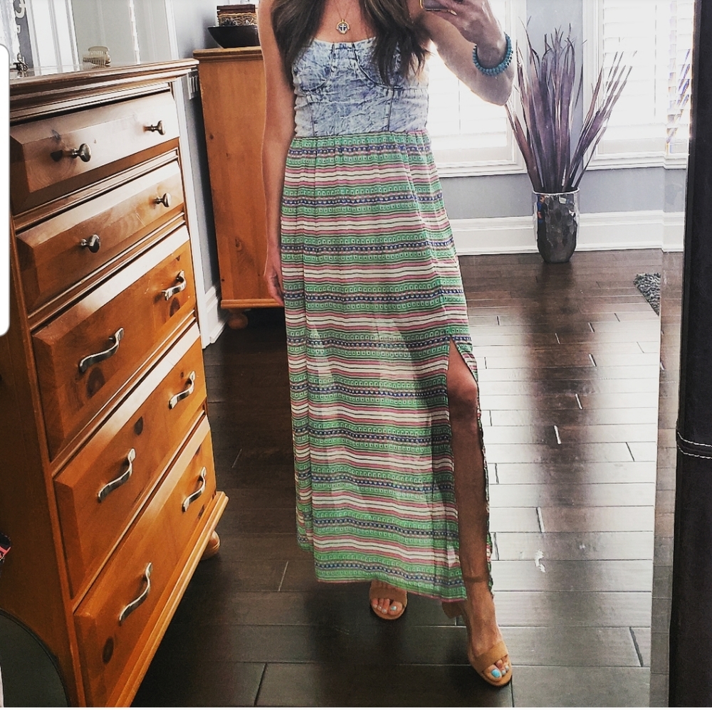 Maxi dress
